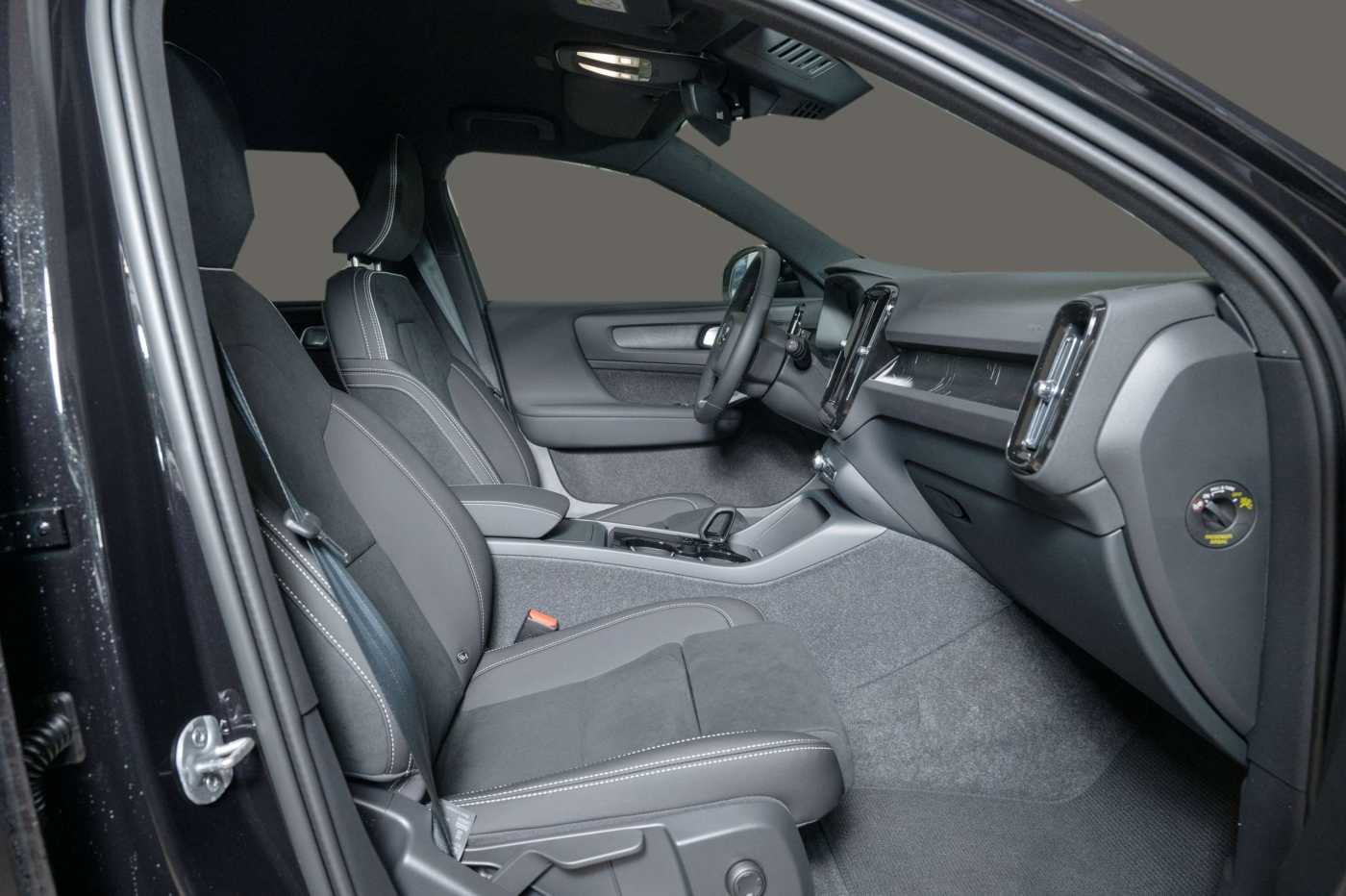 Volvo  Plus Recharge Pure Electric Single Motor Navi ACC