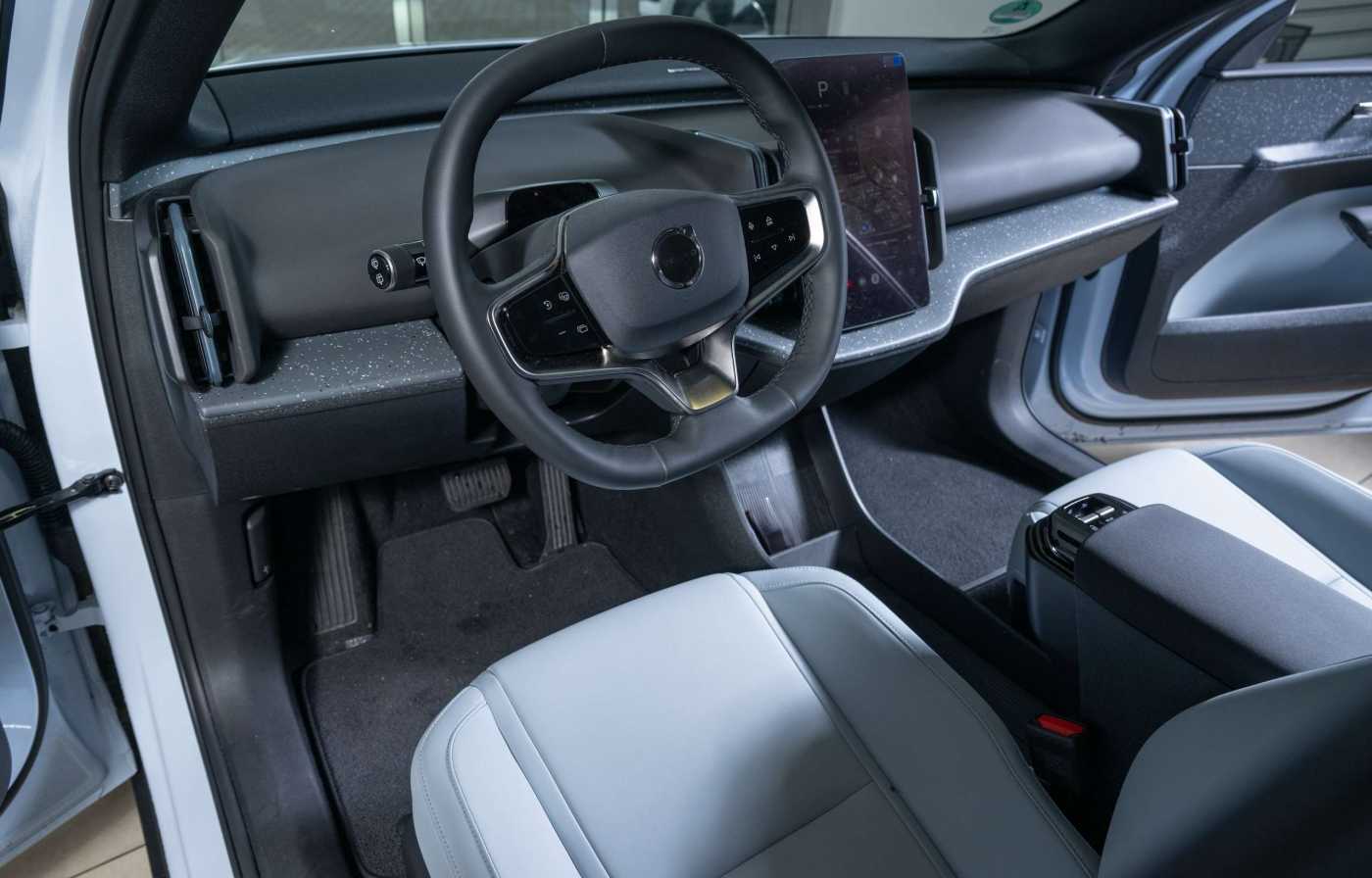 Volvo  Twin Motor Performance Ultra AWD ACC 360°Kamera