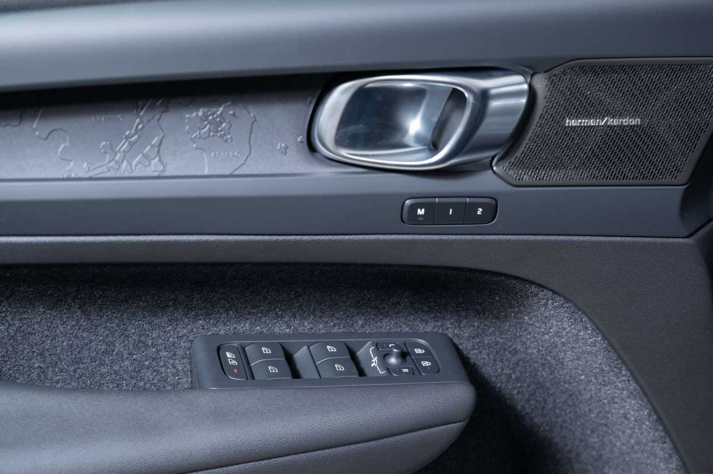 Volvo  Ultimate Recharge Electric Navi 360° Kamera ACC