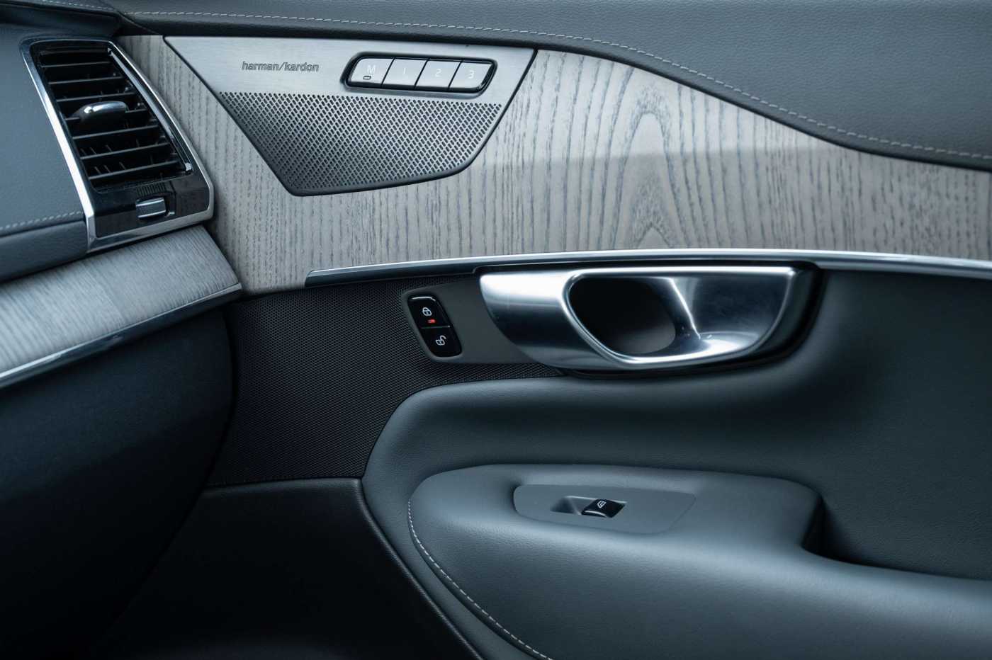 Volvo  T8 Inscription Edition Plus AWD 360° Kamera