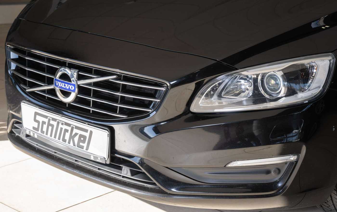 Volvo  D3 Linje Svart Navi Leder AHK Klimaautomatik