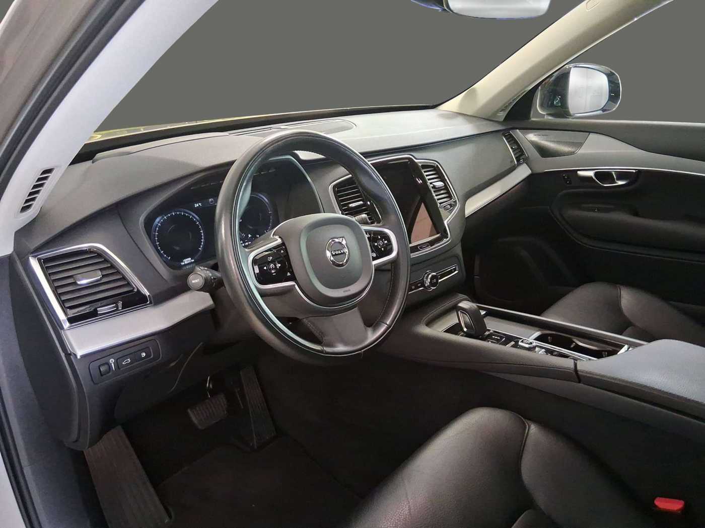 Volvo  T8 R Design Expression Recharge Plug-In Hybrid AWD