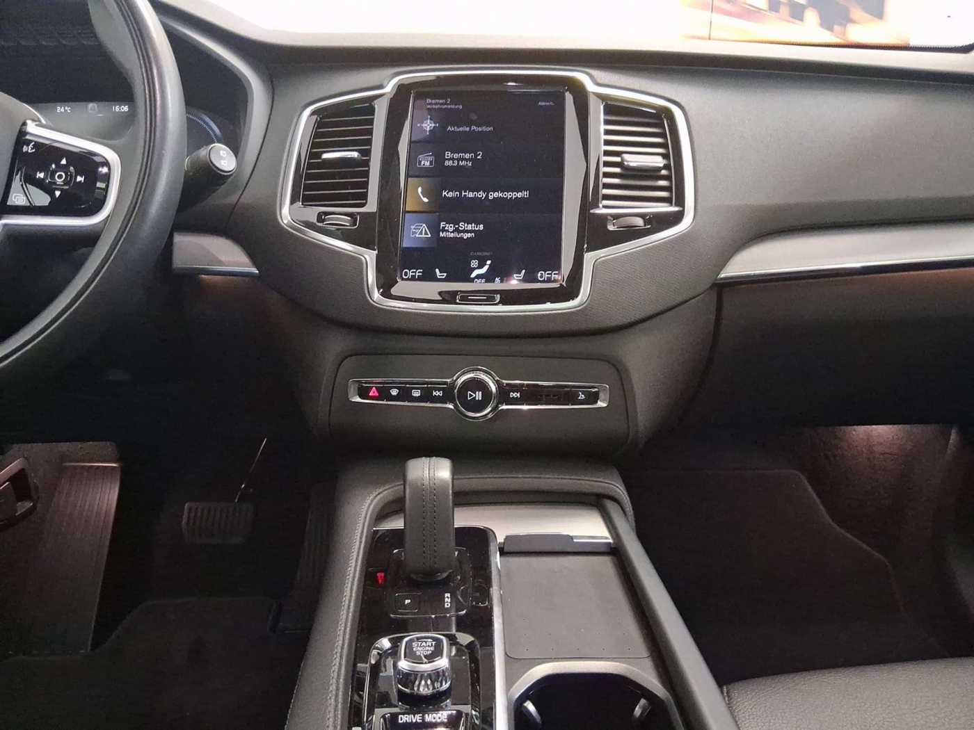 Volvo  T8 R Design Expression Recharge Plug-In Hybrid AWD