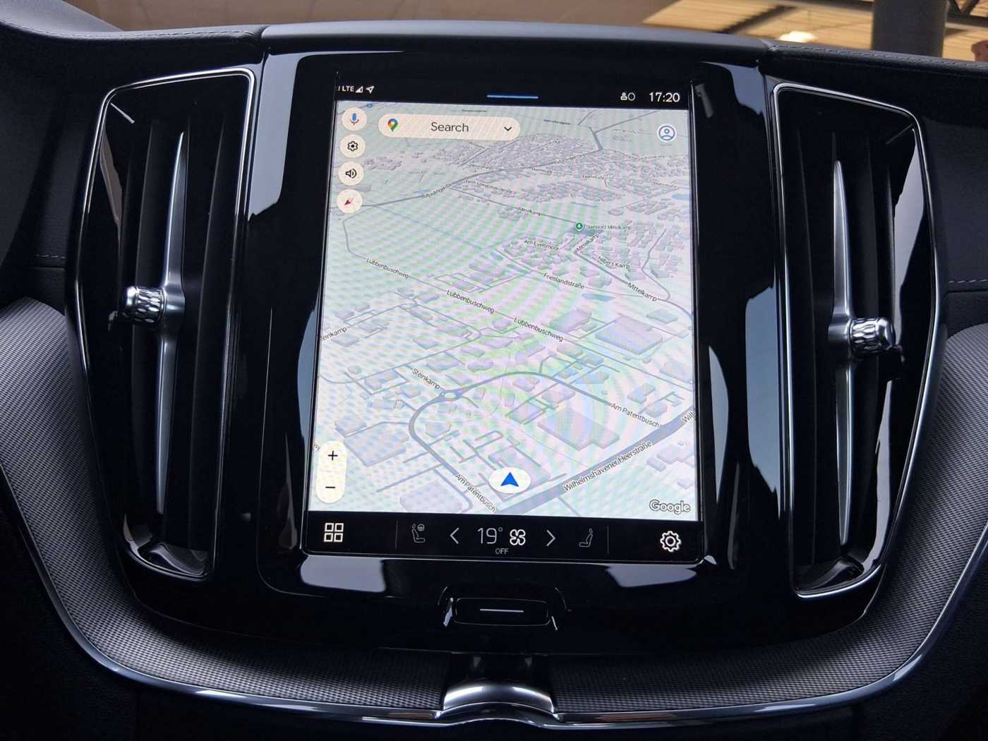 Volvo  T8 Ultimate Dark Recharge Plug-In Hybrid AWD ACC