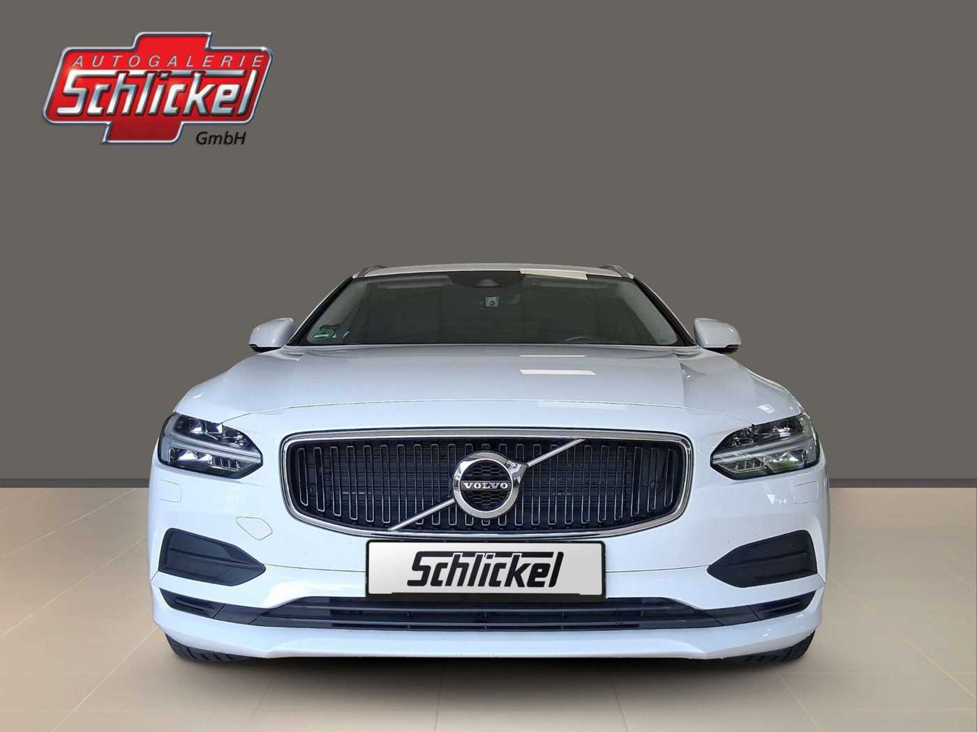 Volvo  D3 Momentum AWD Navi ACC 2-Zonen-Klimaautomatik
