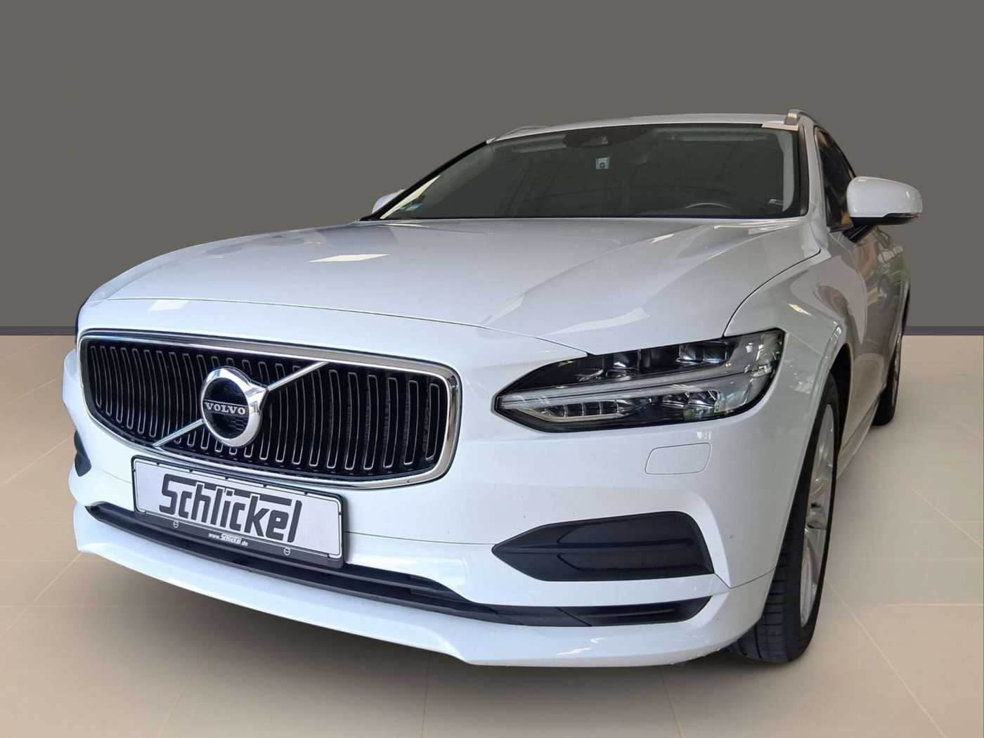Volvo  D3 Momentum AWD Navi ACC 2-Zonen-Klimaautomatik