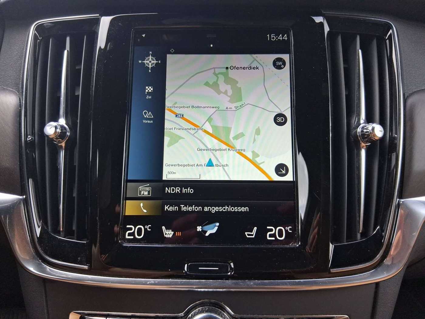 Volvo  D4 AWD Pro Navi Leder AHK ACC 2-Zonen-Klimaautoma.