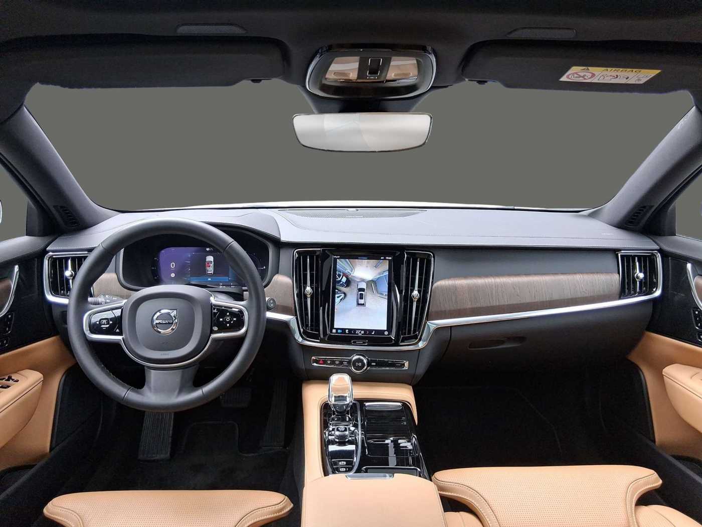 Volvo  T6 Plus Dark Recharge Plug-In Hybrid AWD