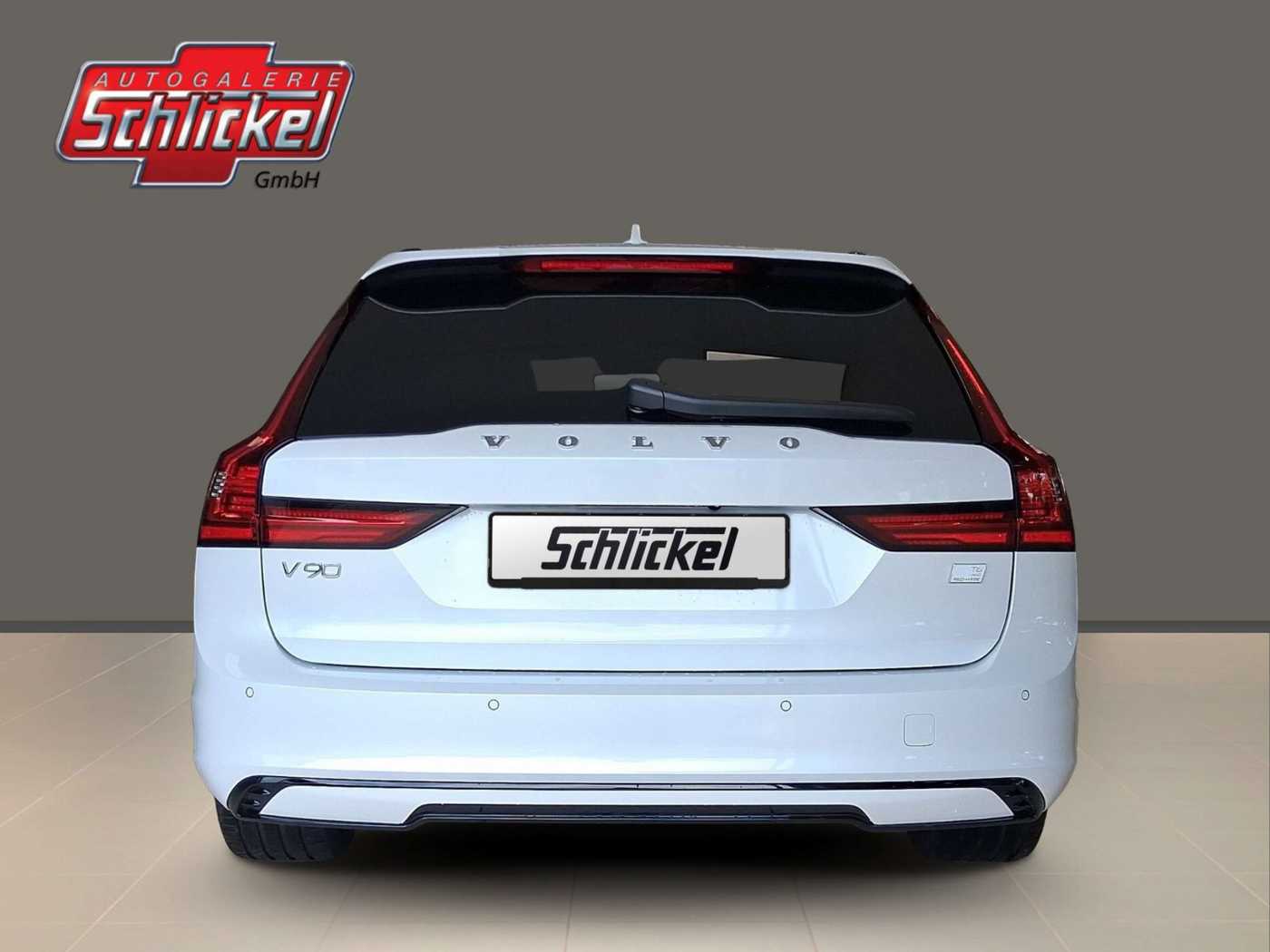 Volvo  T6 Plus Dark Recharge Plug-In Hybrid AWD