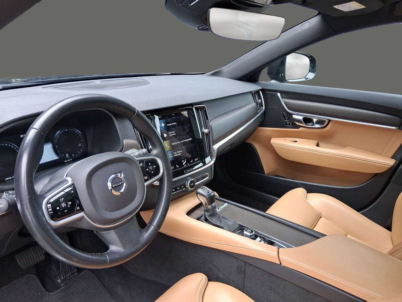Volvo  D4 Pro AWD Navi Leder Met. 2-Zonen-Klimaautoma.