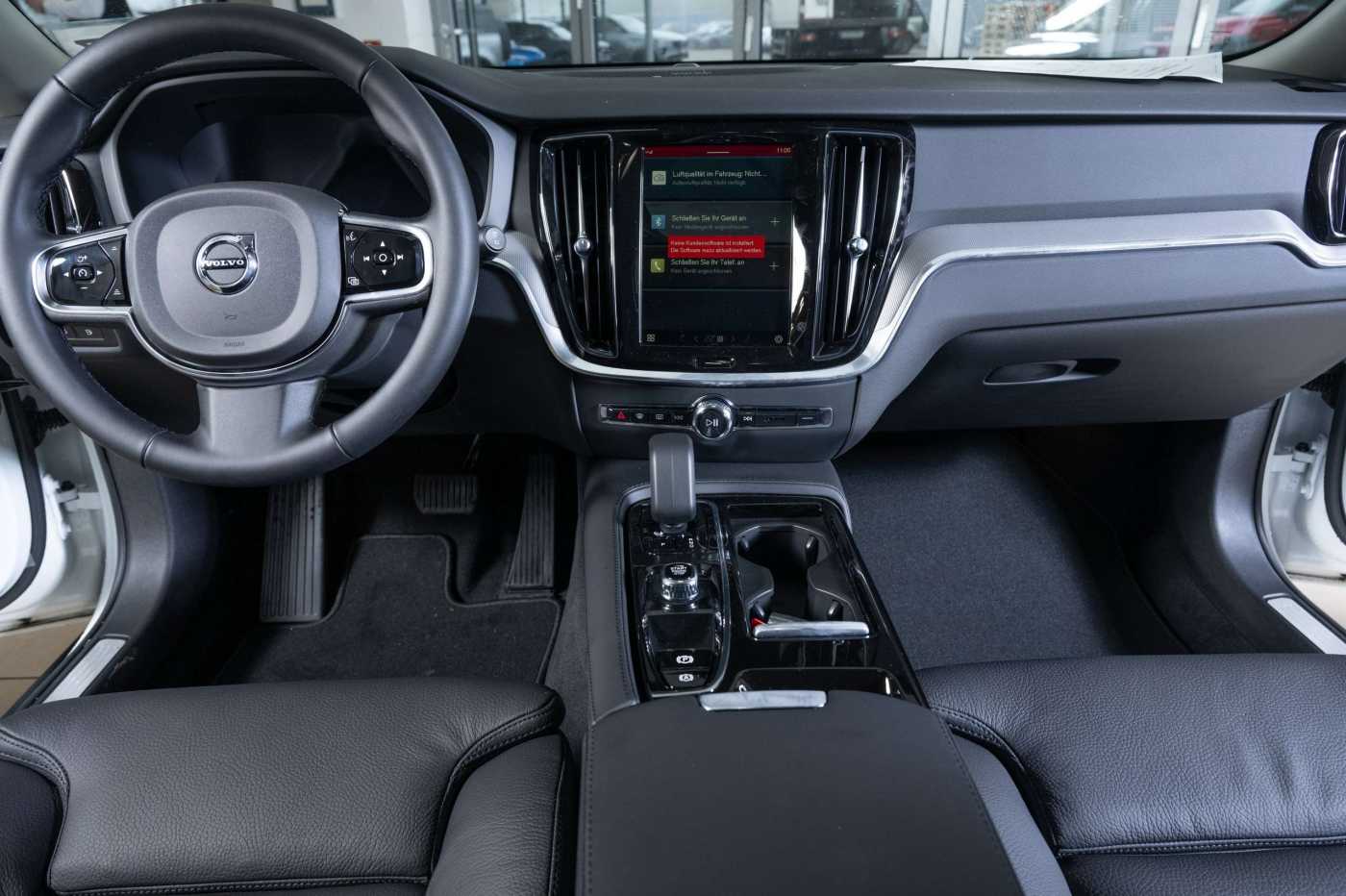 Volvo  T6 Plus Dark Business-Paket ACC Plug-In Hybrid AWD