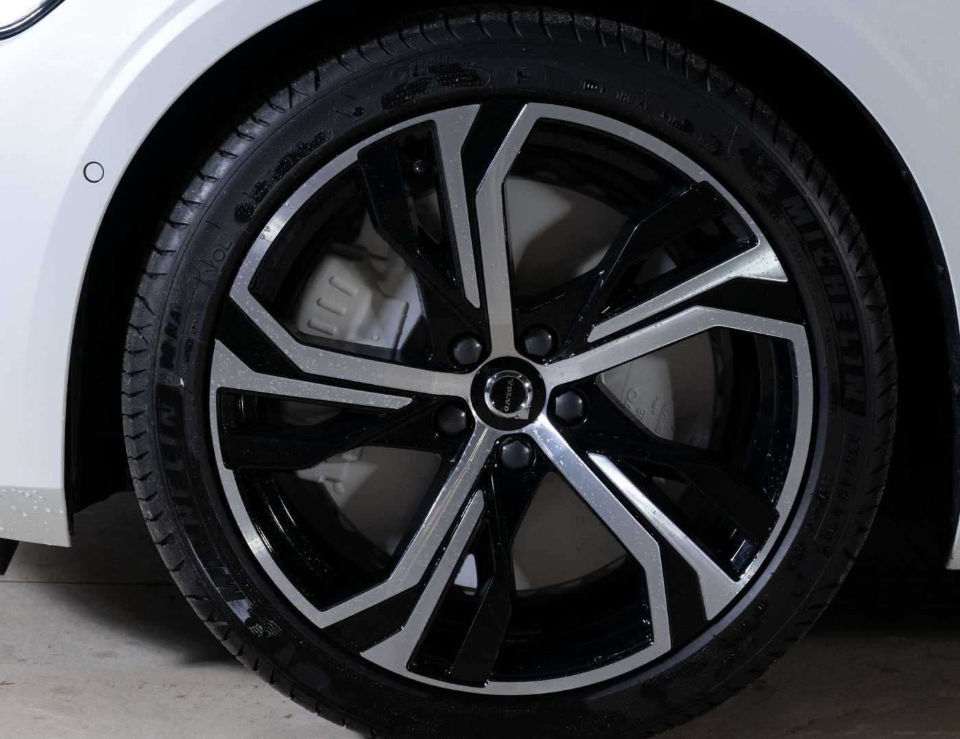 Volvo  T6 Plus Dark Business-Paket ACC Plug-In Hybrid AWD