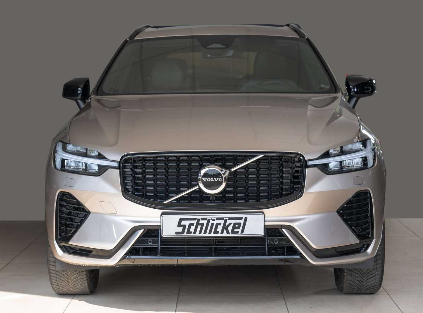 Volvo  Recharge T6 AWD Plus Dark Navi ACC Kamera Met.