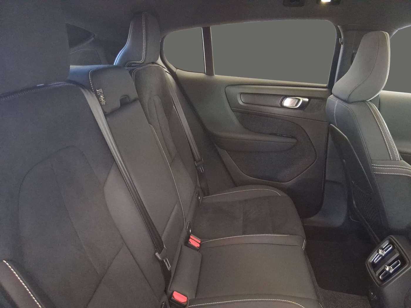 Volvo  Plus Recharge Single Motor Navi ACC Standheizung