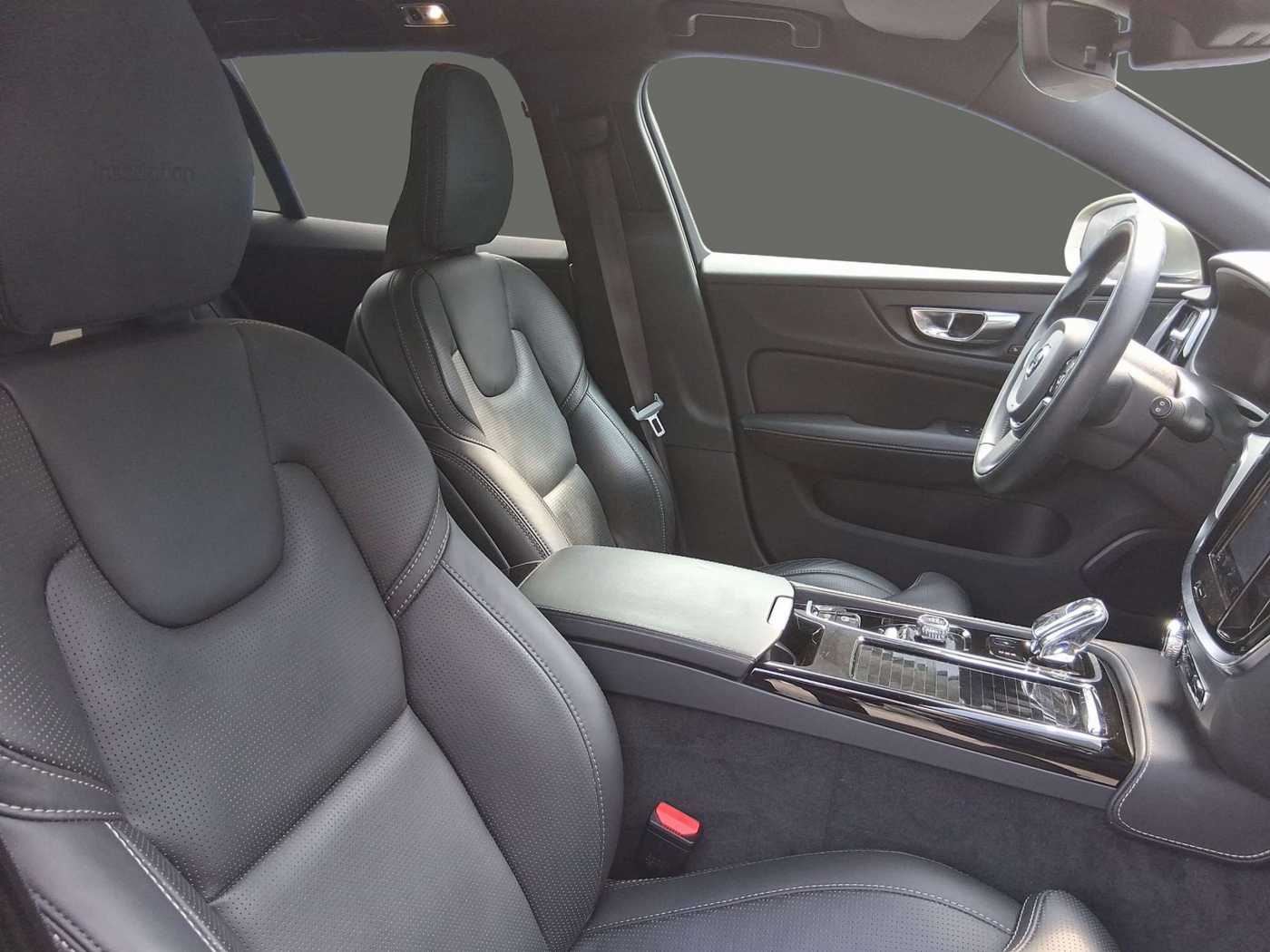 Volvo  T8 Inscription Recharge Plug-In Hybrid AWD Leder