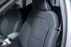Volvo  Recharge Plus Twin Motor  AWD Navi ACC Met.