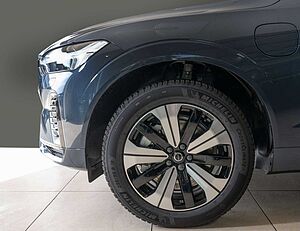 Volvo  T6 AWD Plus Dark Recharge Plug-In Hybrid Leder