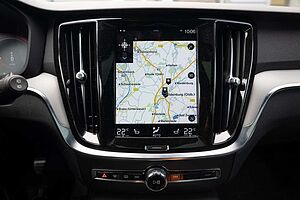 Volvo  T6 AWD R- Design Recharge Plug-In Hybrid ACC