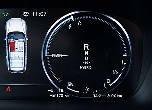 Volvo  T6 R Design Expression Recharge Plug-In Hybrid AWD