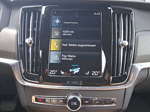 Volvo  D4 AWD Pro Navi Leder AHK ACC 2-Zonen-Klimaautoma.