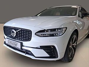 Volvo  T6 Plus Dark Recharge Plug-In Hybrid AWD