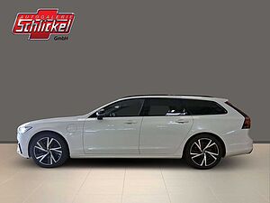 Volvo  T6 Plus Dark Recharge Plug-In Hybrid AWD