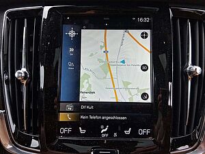 Volvo  D4 Pro AWD Navi Leder Met. 2-Zonen-Klimaautoma.