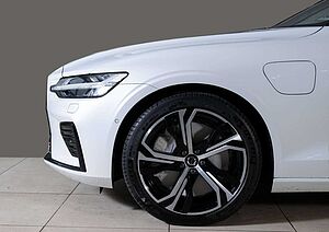 Volvo  T6 Plus Dark Business-Paket ACC Plug-In Hybrid AWD