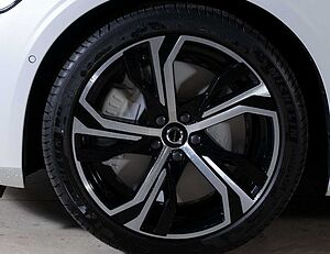 Volvo  T6 Plus Dark Business-Paket ACC Plug-In Hybrid AWD