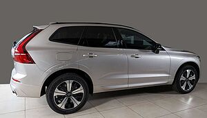 Volvo  Recharge T6 AWD Plus Dark Navi ACC Kamera Met.