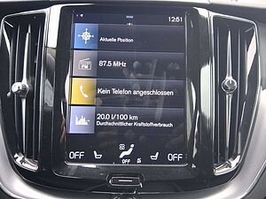 Volvo  B4 Momentum Pro Navi ACC Kamera 2-Zonen-Klima