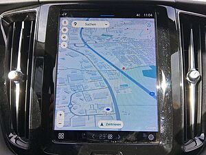 Volvo  B4 Core Navi ACC Kamera 2-Zonen-Klimaautomatik