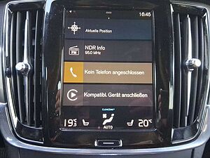 Volvo  D4 Momentum Pro Navi Leder ACC Kamera AHK Met.