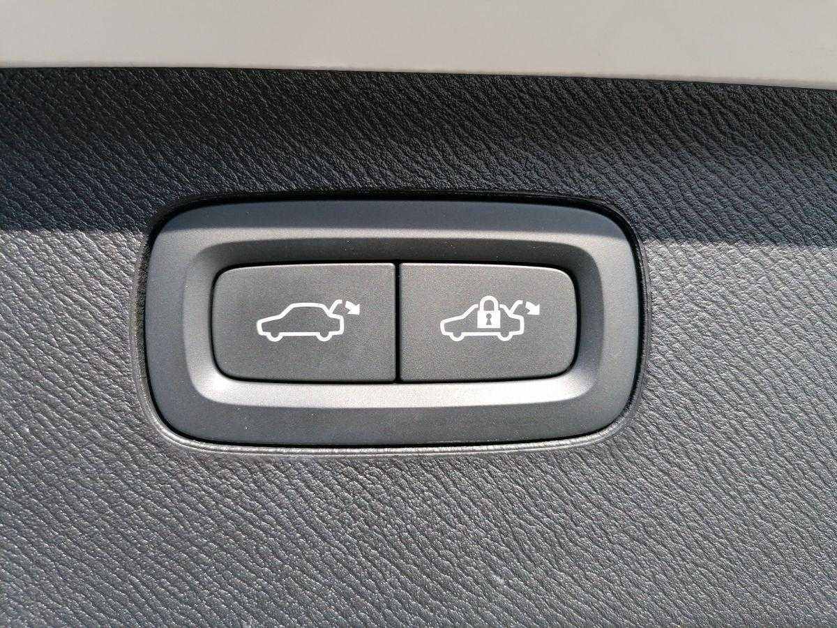 Volvo  Plug-In Hybrid