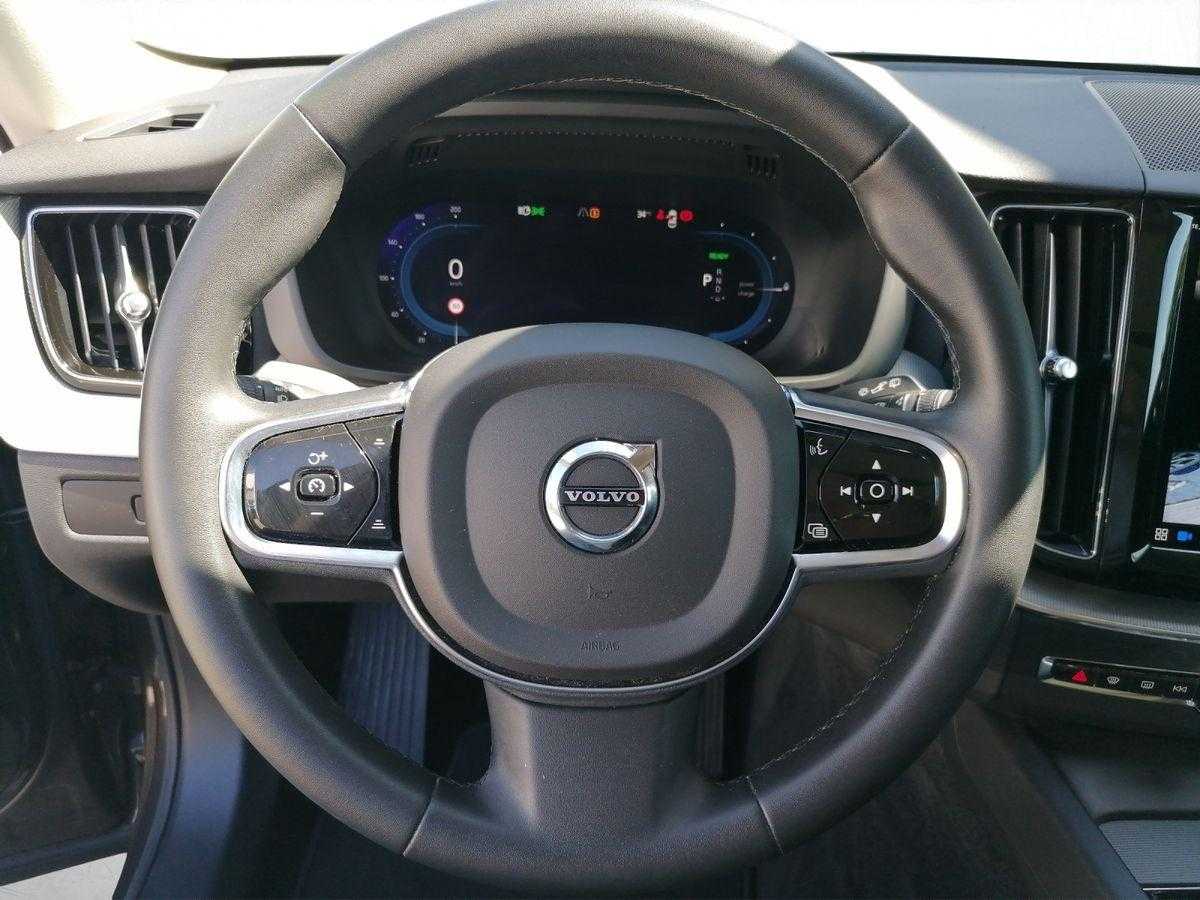 Volvo  Recharge Plug-In Hybrid