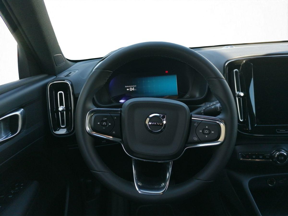 Volvo  Plus 2WD