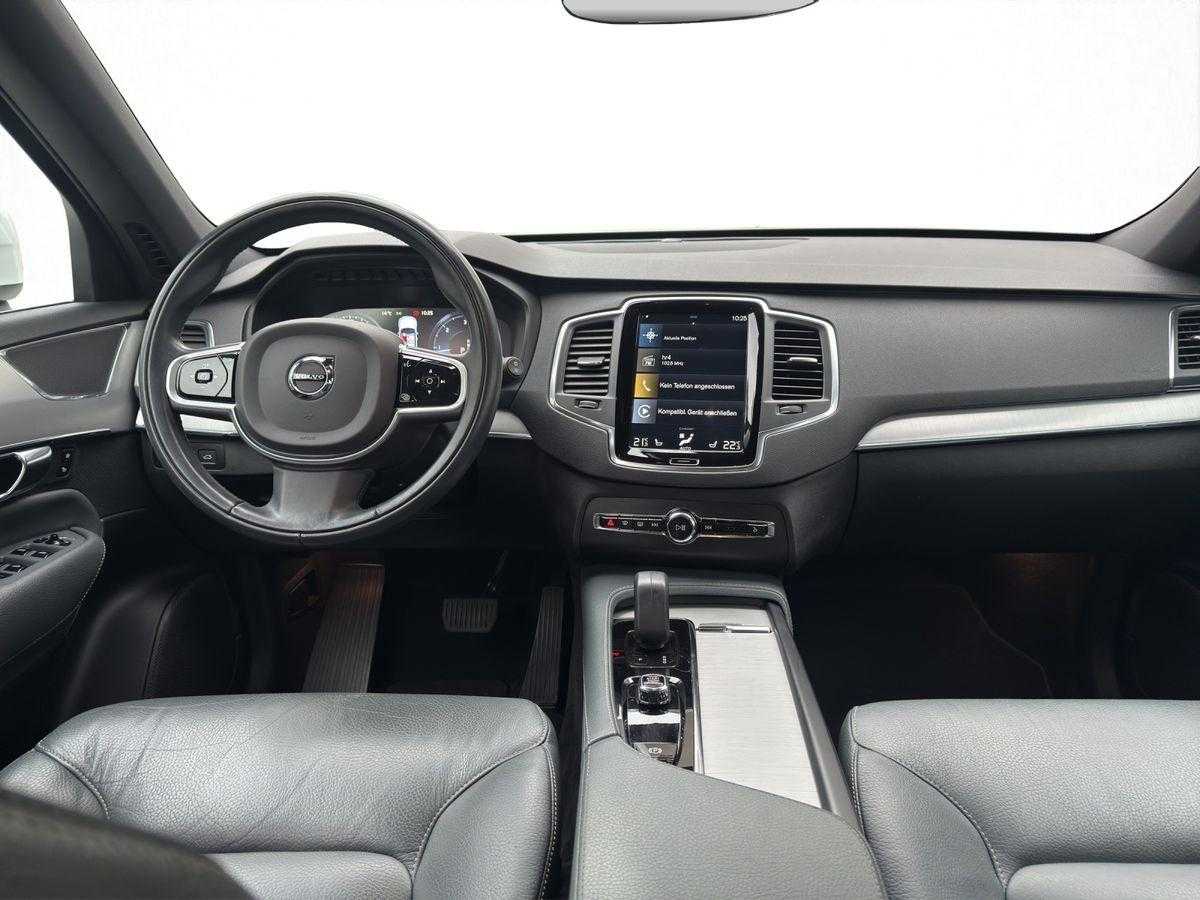 Volvo  Momentum Pro