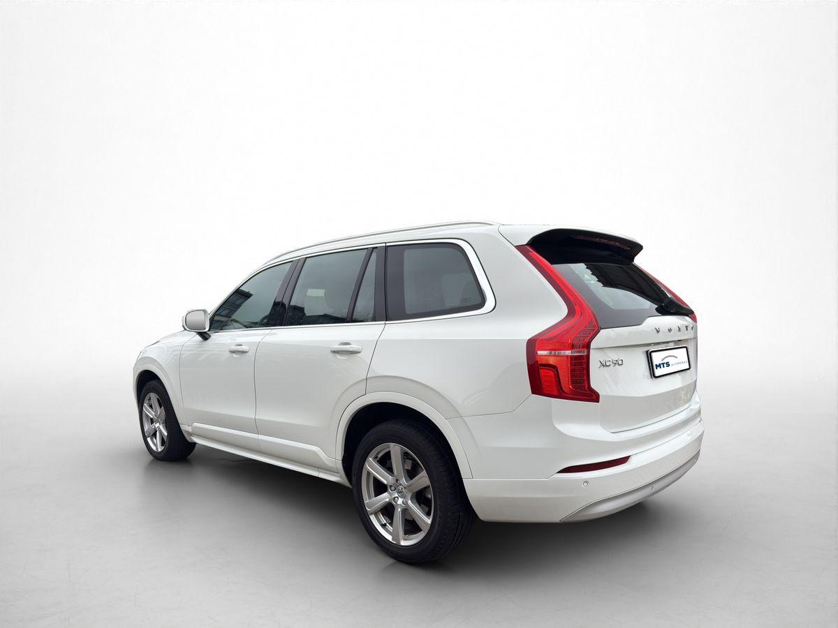 Volvo  Momentum Pro