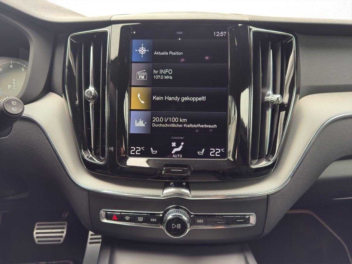 Volvo  R Design 2WD