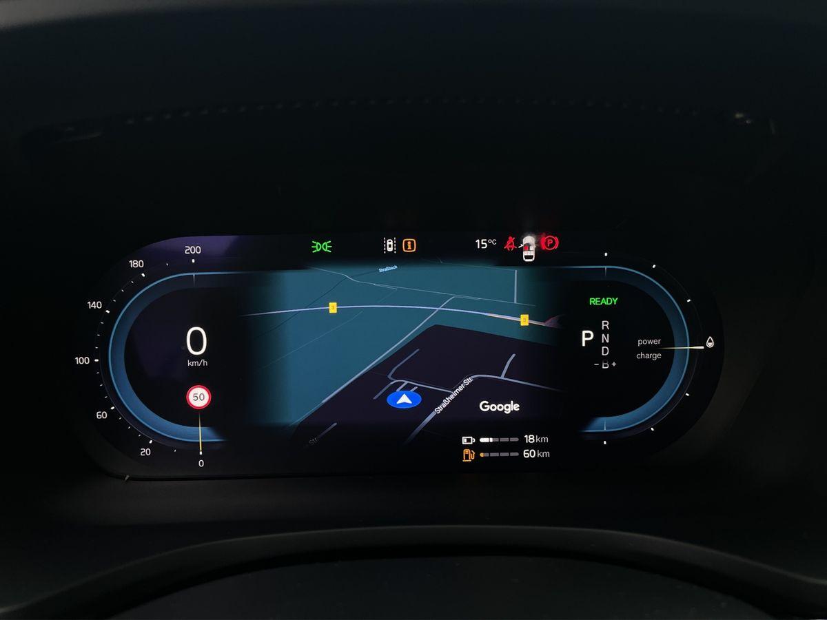 Volvo  Recharge Plug-In Hybrid AWD