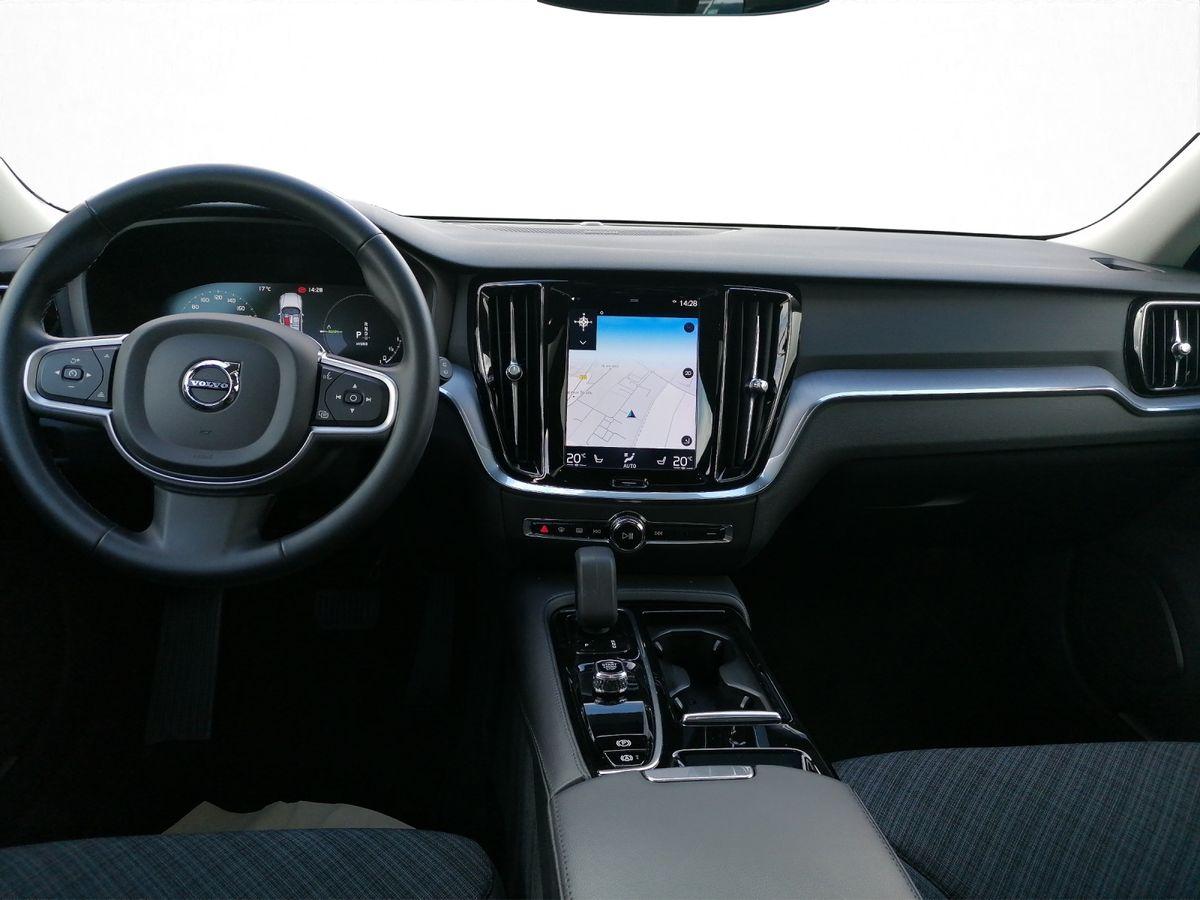 Volvo  Core Plug-In Hybrid
