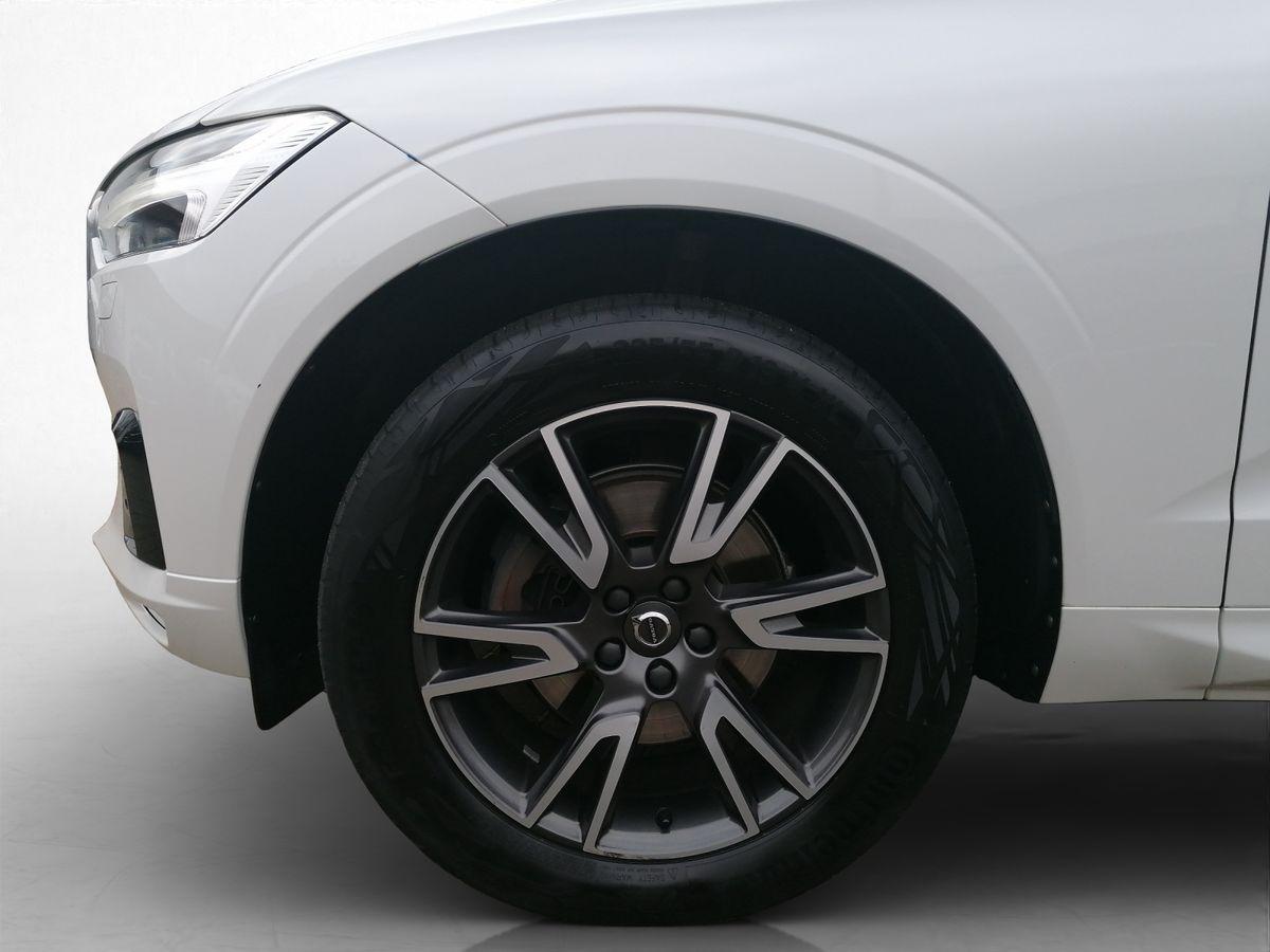 Volvo  R Design 2WD