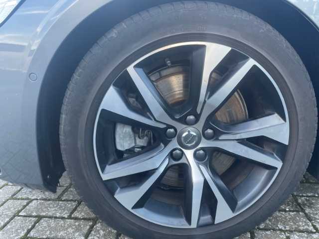 Volvo  R Design Plug-In Hybrid T8 4x4, Standhzg, Navi, Leder, 360 Grad Kamera. Allrad S