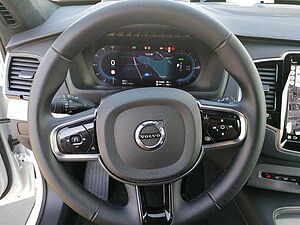 Volvo  Ultra Dark Recharge Hybrid