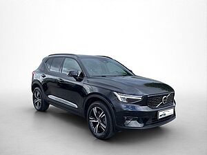 Volvo  Plus Dark 2WD