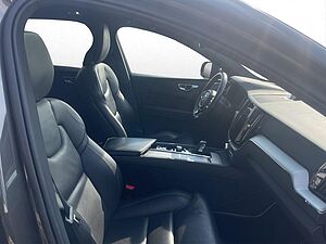 Volvo  R Design AWD