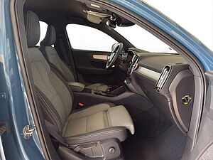 Volvo  Core 2WD