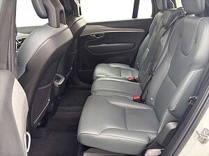 Volvo  Momentum Pro