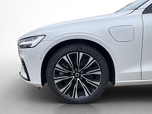 Volvo  Recharge Plug-In Hybrid AWD