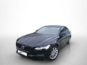 Volvo  Plus Dark Recharge Plug-In Hybrid